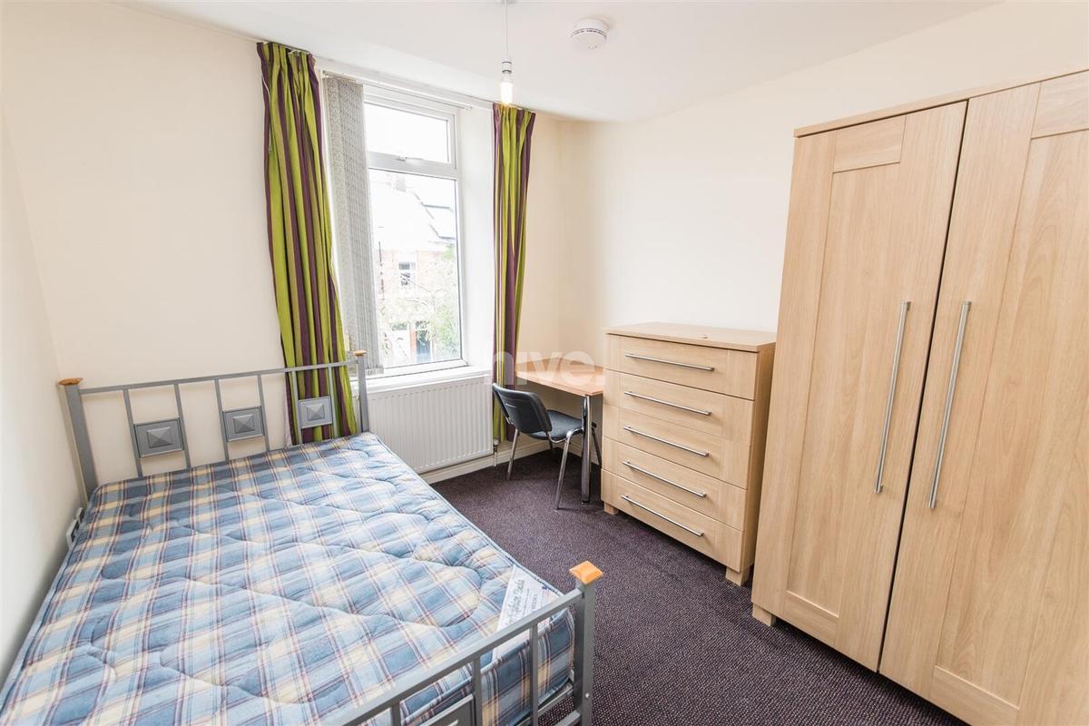 5 bedroom apartment for rent Kelvin Grove, Newcastle, NE2 1RL UniHomes