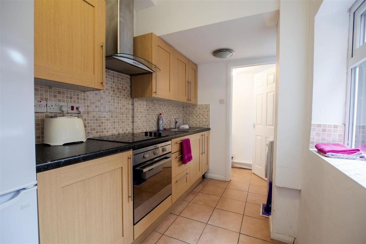 3 bedroom house for rent Teignmouth Road, Birmingham, B29 7AZ UniHomes