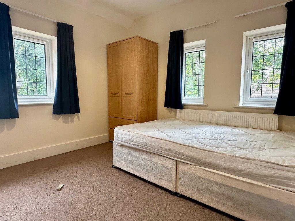 6 bedroom house for rent Harlaxton Drive, Nottingham, NG7 1JA UniHomes