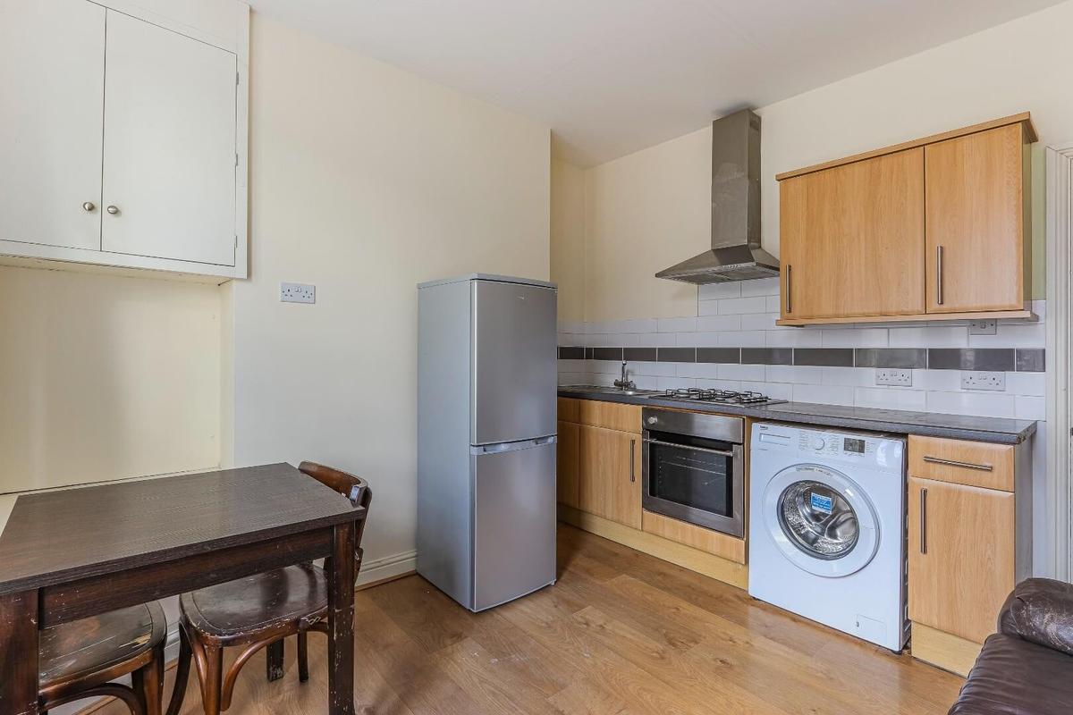 2 bedroom house for rent Richmond Road, Cardiff, CF24 3BW UniHomes