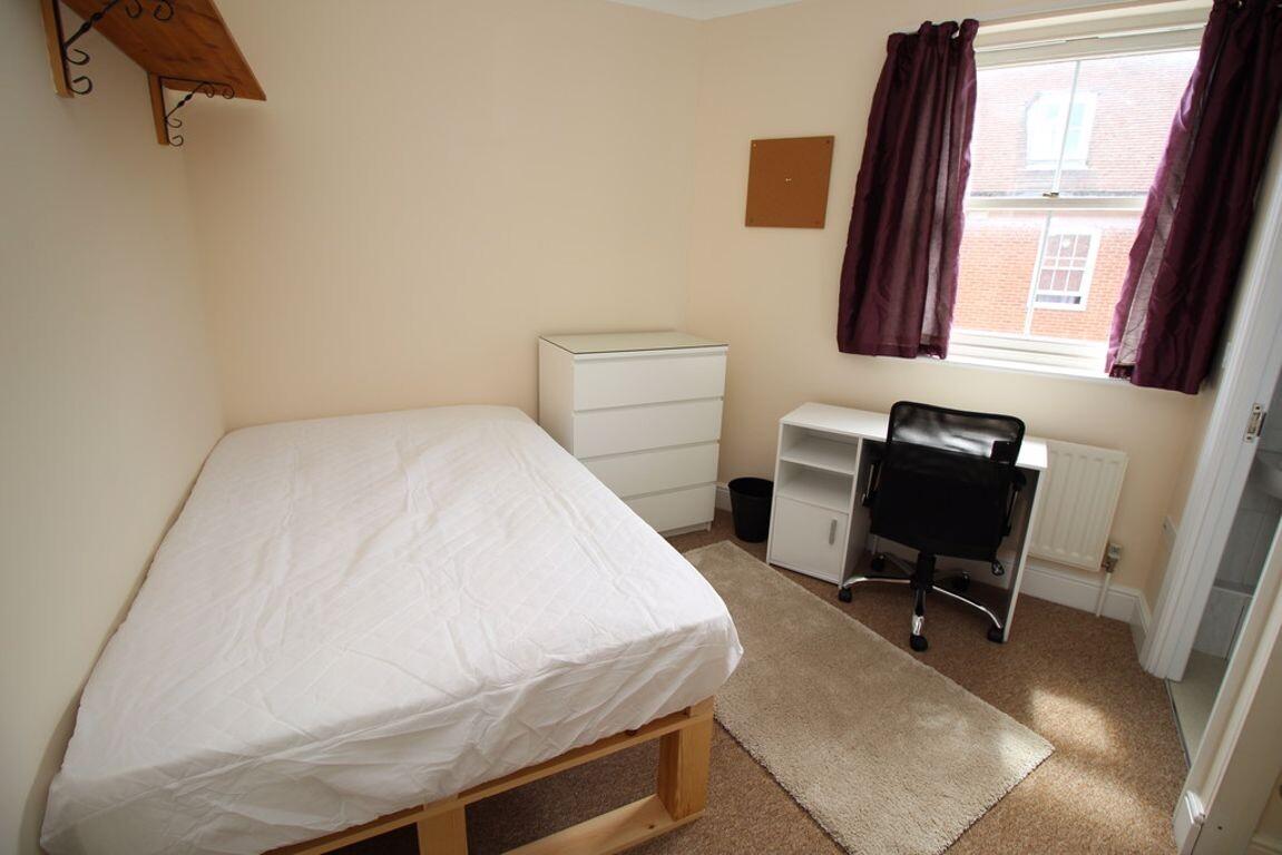 4 bedroom house for rent Station Road West, Canterbury, CT2 8SE UniHomes