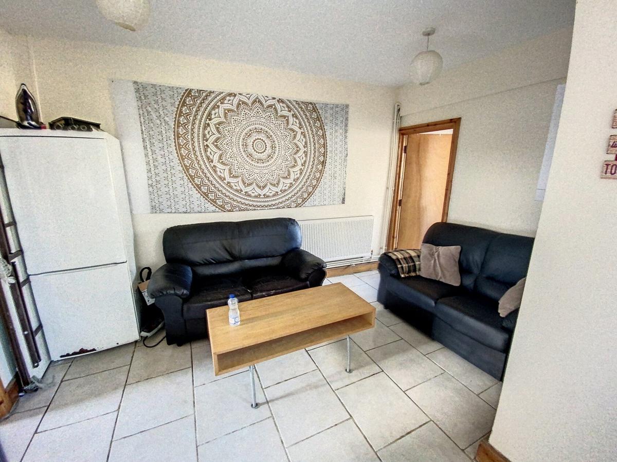 2 bedroom apartment for rent Cathays Terrace, Cardiff, CF24 4HZ UniHomes