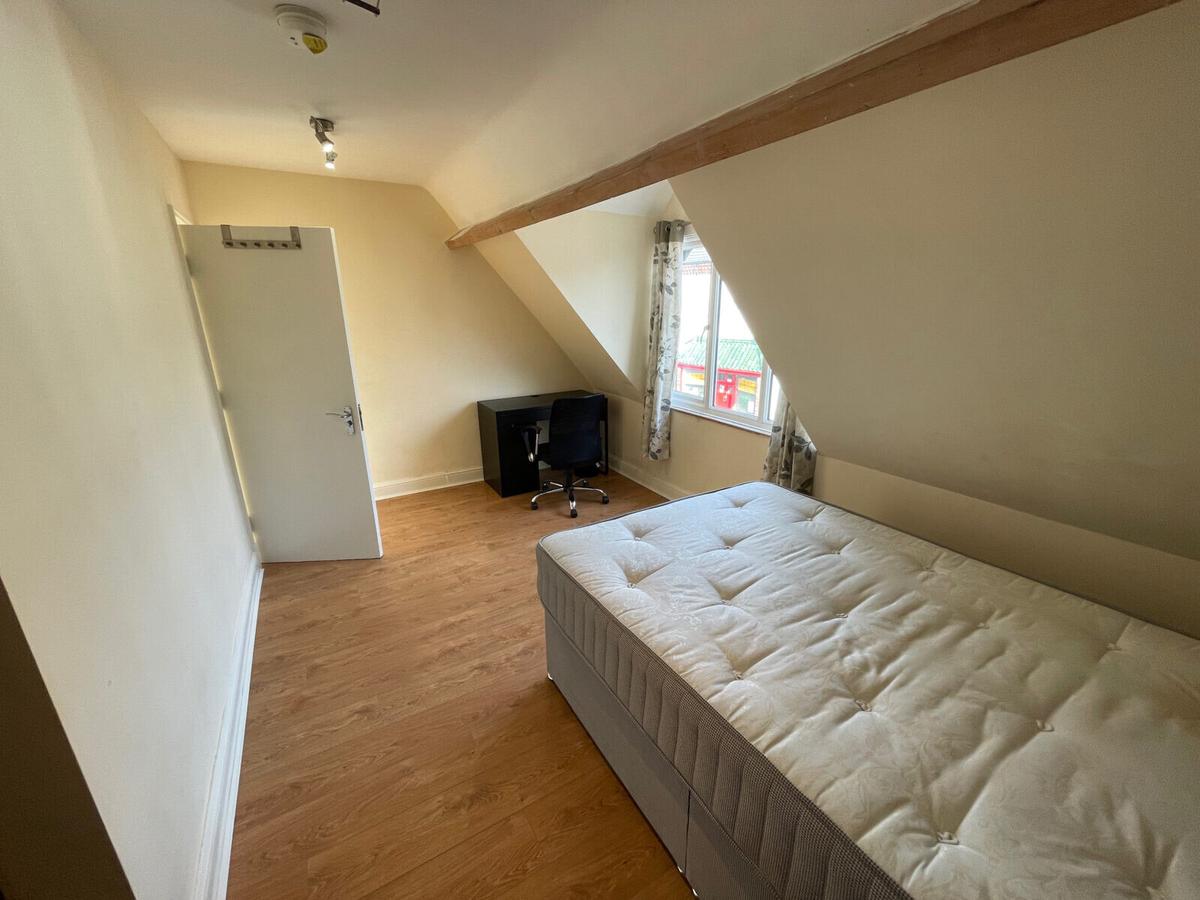 4 bedroom house for rent Evington Road, Leicester, LE2 1QH UniHomes