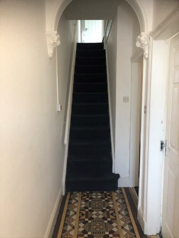 5 bedroom apartment for rent Oxford Gardens StokeonTrent, ST16 3JD