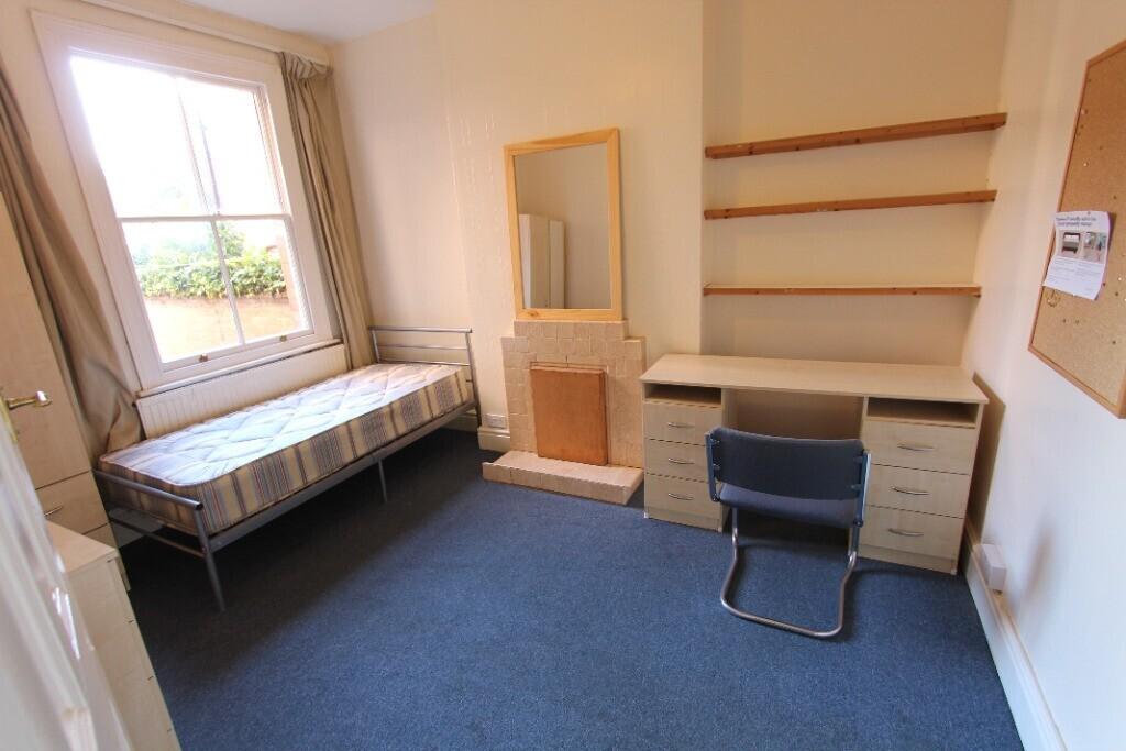 5 bedroom house for rent Rugby Road, Leamington Spa, CV32 6DE UniHomes