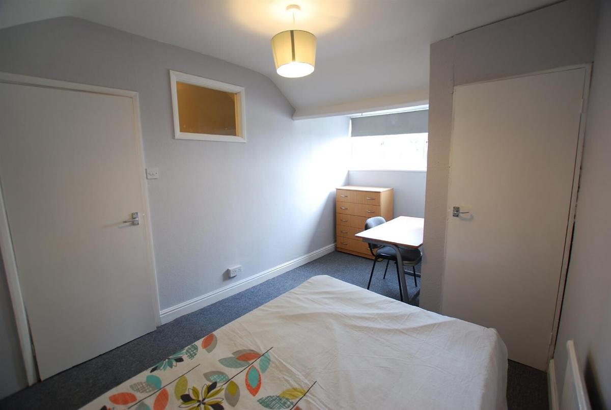 3 bedroom house for rent Nairn Street, Sheffield, S10 1UN UniHomes