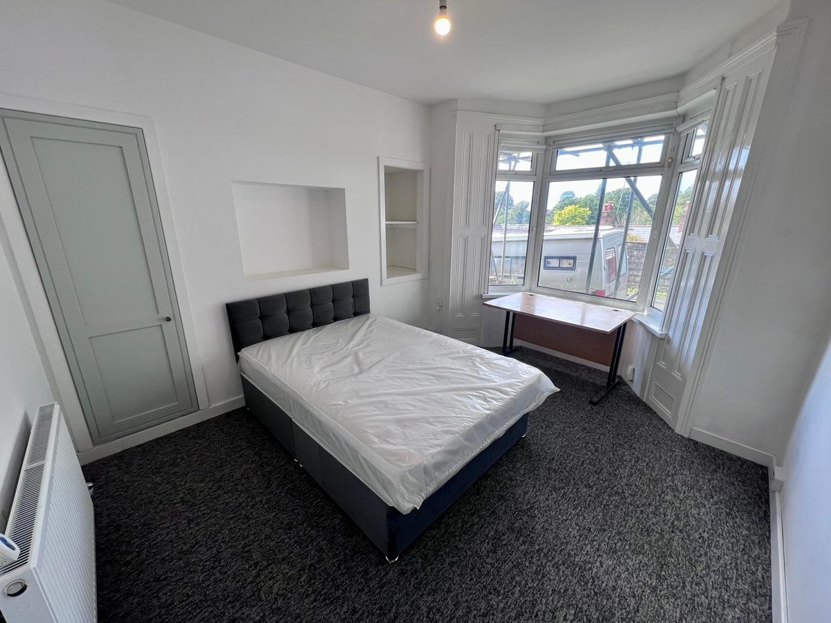 5 bedroom house for rent Langland Terrace, Swansea, SA2 0BB UniHomes