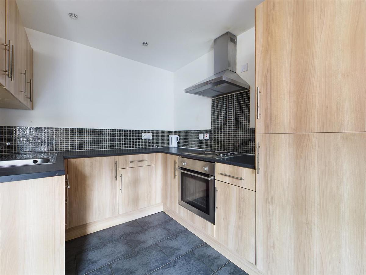 3 bedroom apartment for rent Malcolm Street, Newcastle, NE6 5PL UniHomes