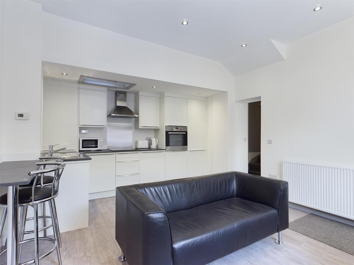 2 bedroom house for rent Stratford Road, Newcastle, NE6 5PB UniHomes