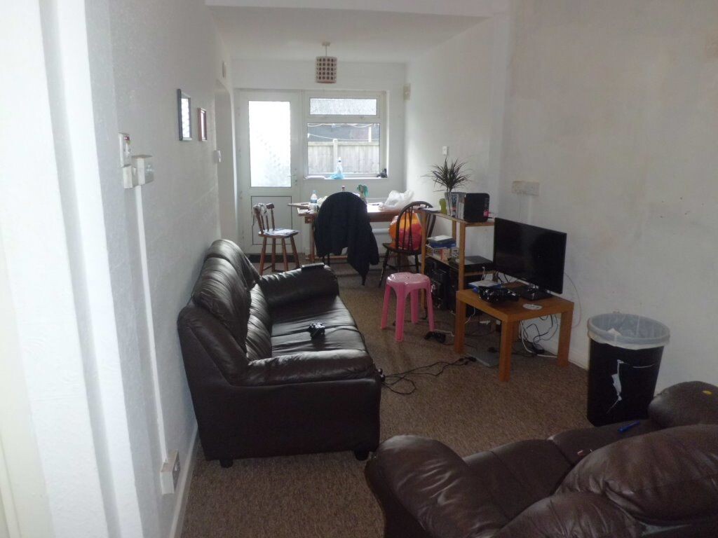 6 bedroom house for rent / Dawlish Road, Birmingham, B29 7AR UniHomes