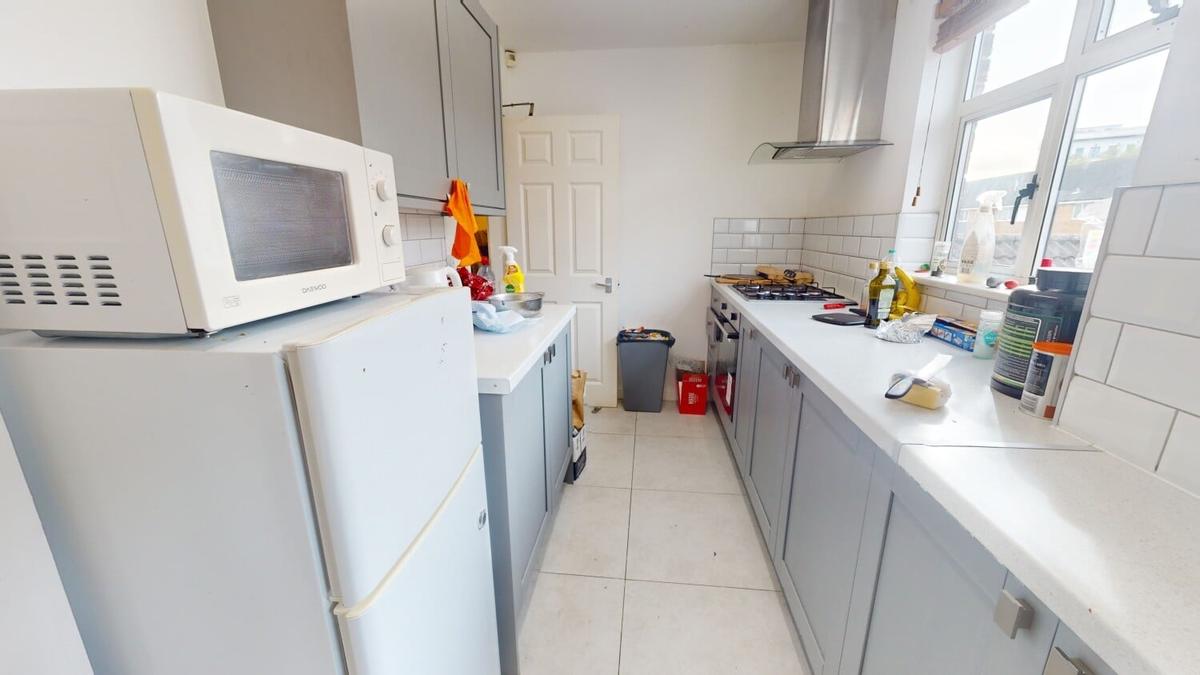 4 bedroom house on Alfreton Road, Radford, Nottingham