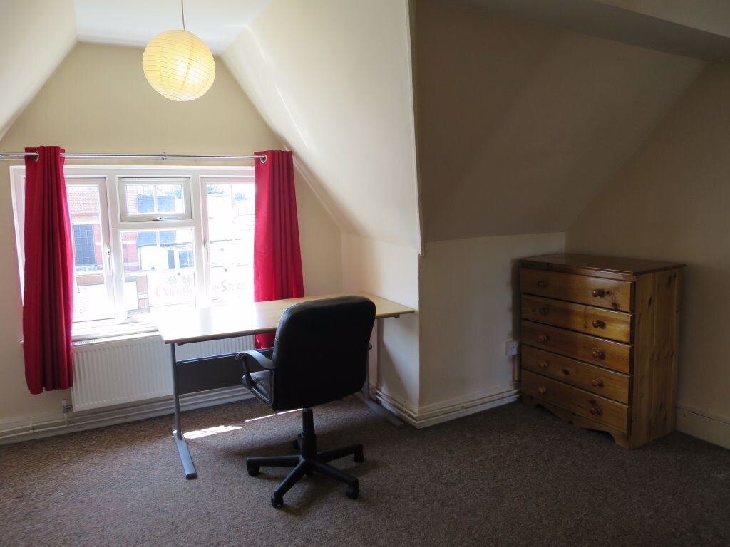 4 bedroom house for rent Cowley Road, Oxford, OX4 1UT UniHomes