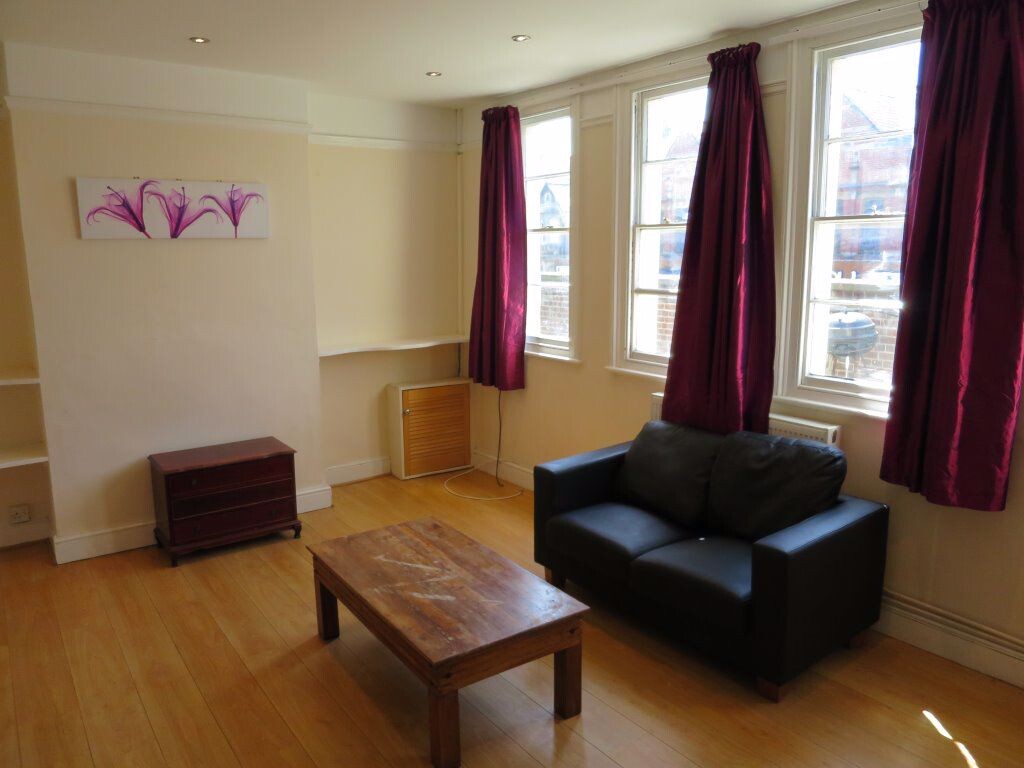 4 bedroom house for rent Cowley Road, Oxford, OX4 1UT UniHomes