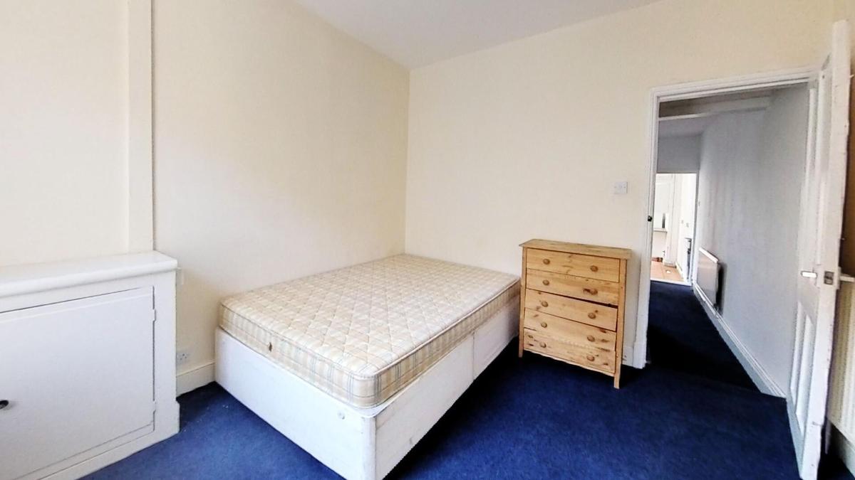 2 bedroom house for rent Leopold Road, Leicester, LE2 1YB UniHomes