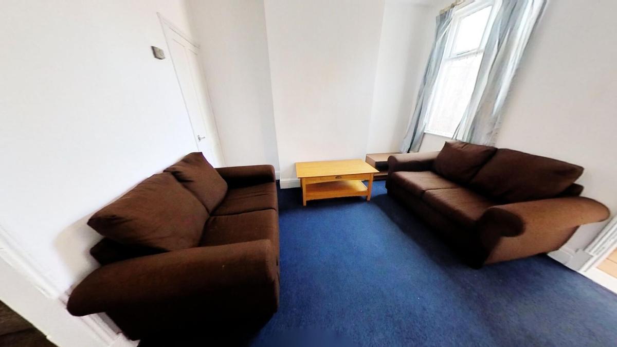 2 bedroom house for rent Leopold Road, Leicester, LE2 1YB UniHomes