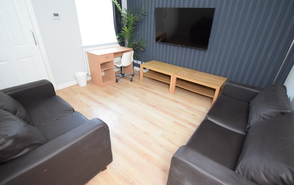 5 bedroom house for rent Seaford Street, StokeonTrent, ST4 2EU UniHomes