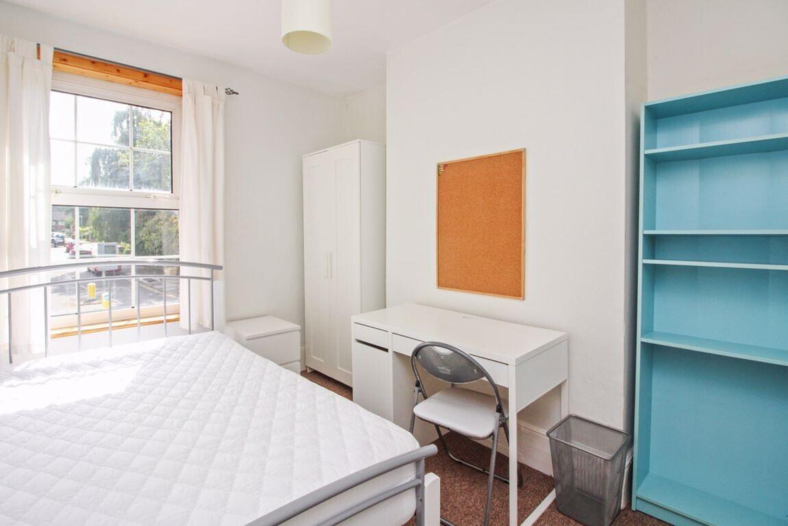 4 bedroom house for rent Sturry Road, Canterbury, CT1 1DA UniHomes