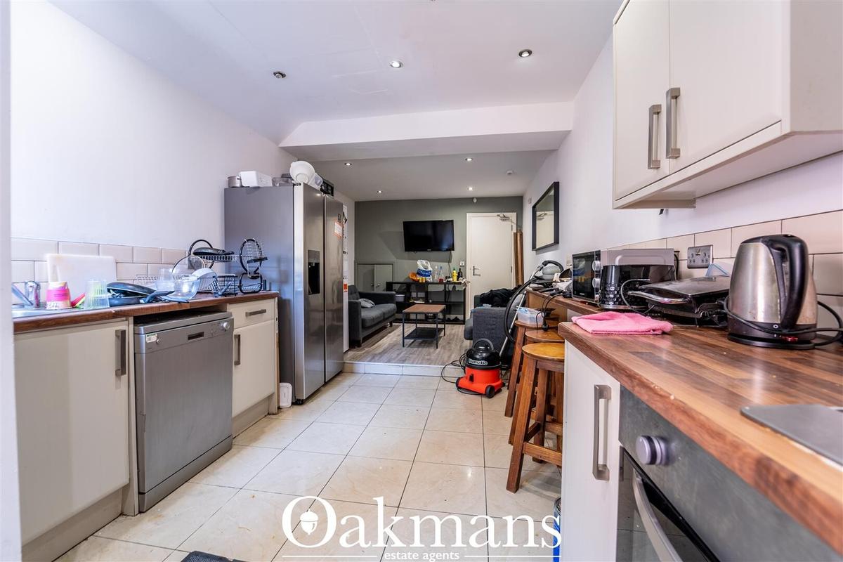 7 bedroom house for rent Dawlish Road, Birmingham, B29 7AR UniHomes