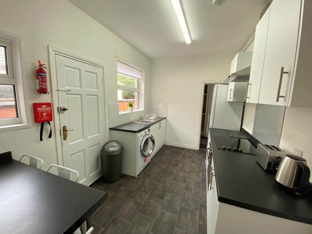 3 bedroom house for rent Humber Avenue Coventry, CV1 2AR UniHomes