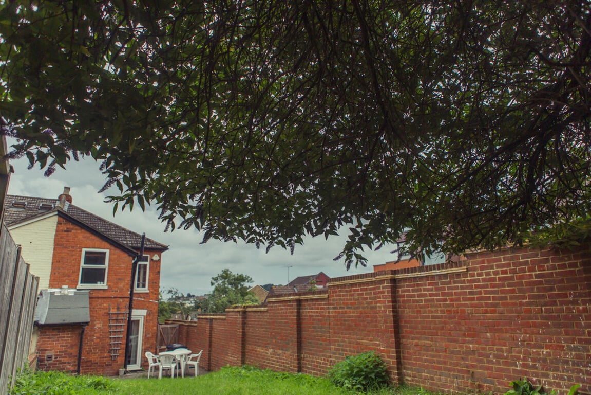 4 bedroom house for rent Denzil Road Surrey, GU2 7NQ UniHomes