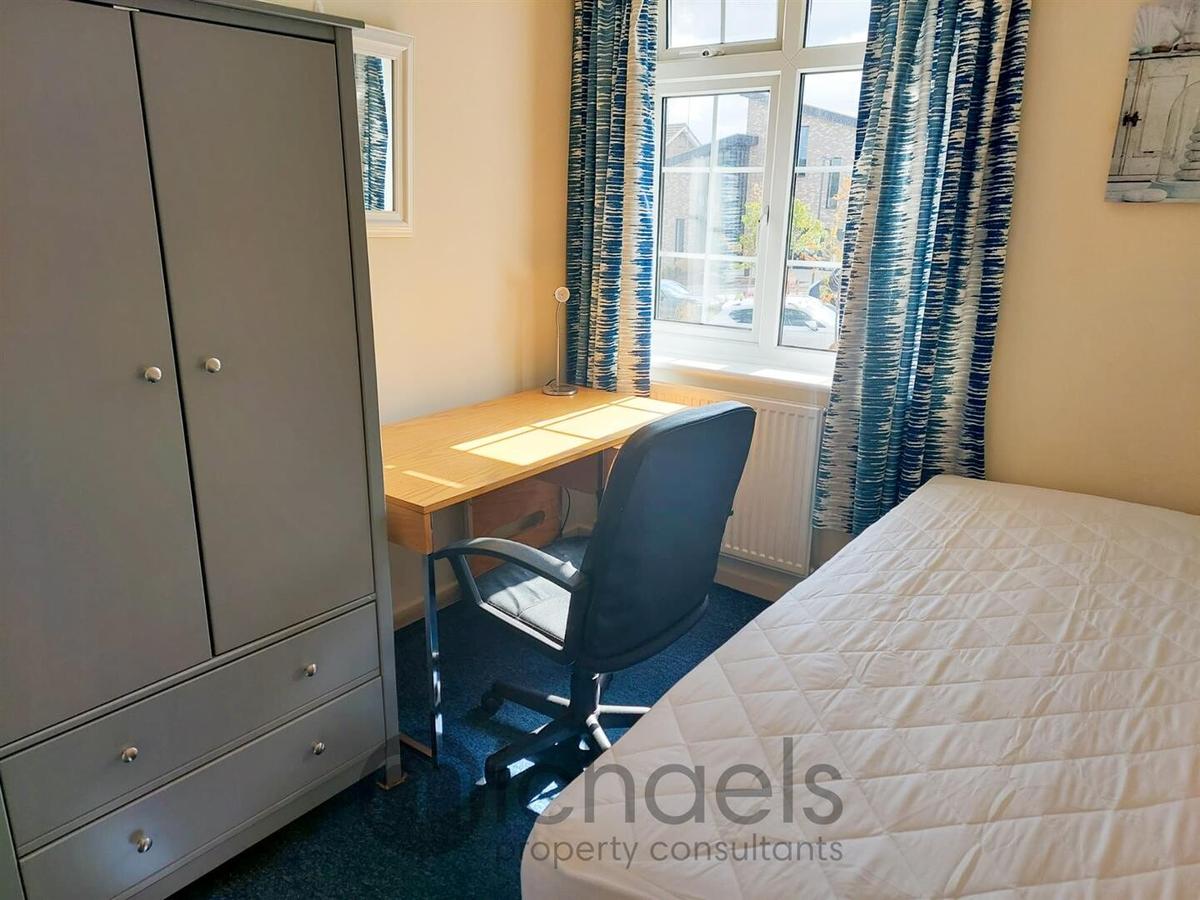 5 bedroom house for rent Pickford Walk, Colchester, CO4 3TJ UniHomes