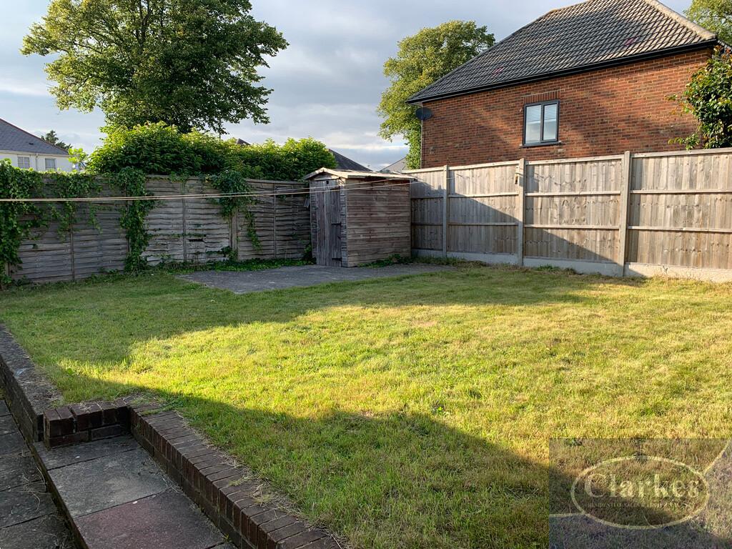 5 bedroom house on Ensbury Park Road, Ensbury Park, Bournemouth
