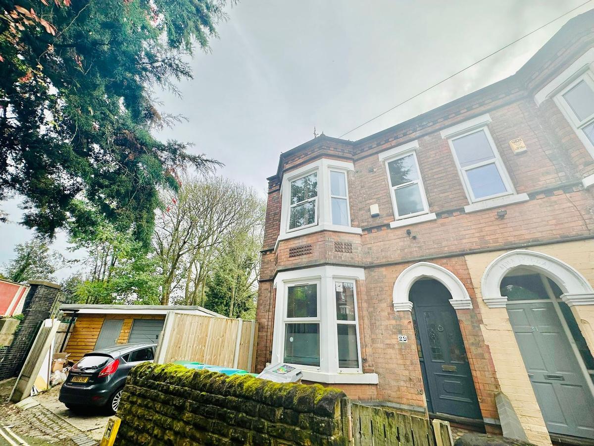 8 bedroom house on Sherwin Road, Lenton, Nottingham