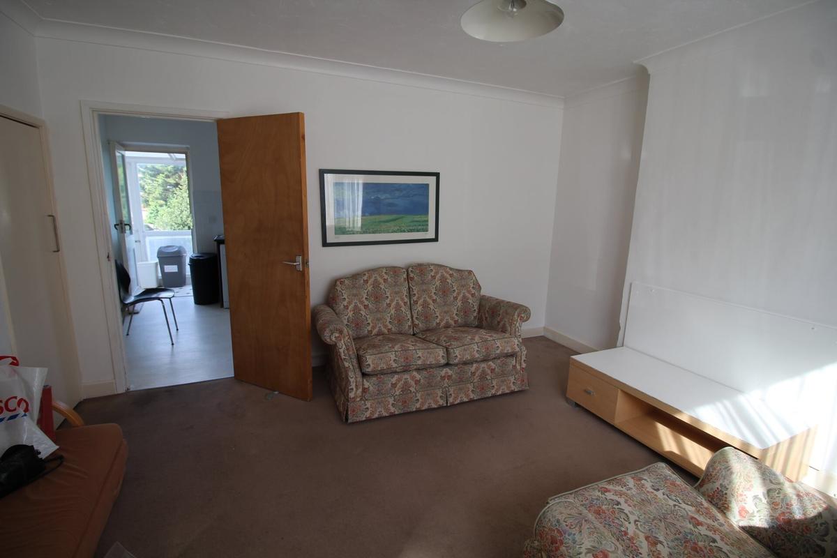 3 bedroom house for rent St Annes Road, Colchester, CO4 0BL UniHomes