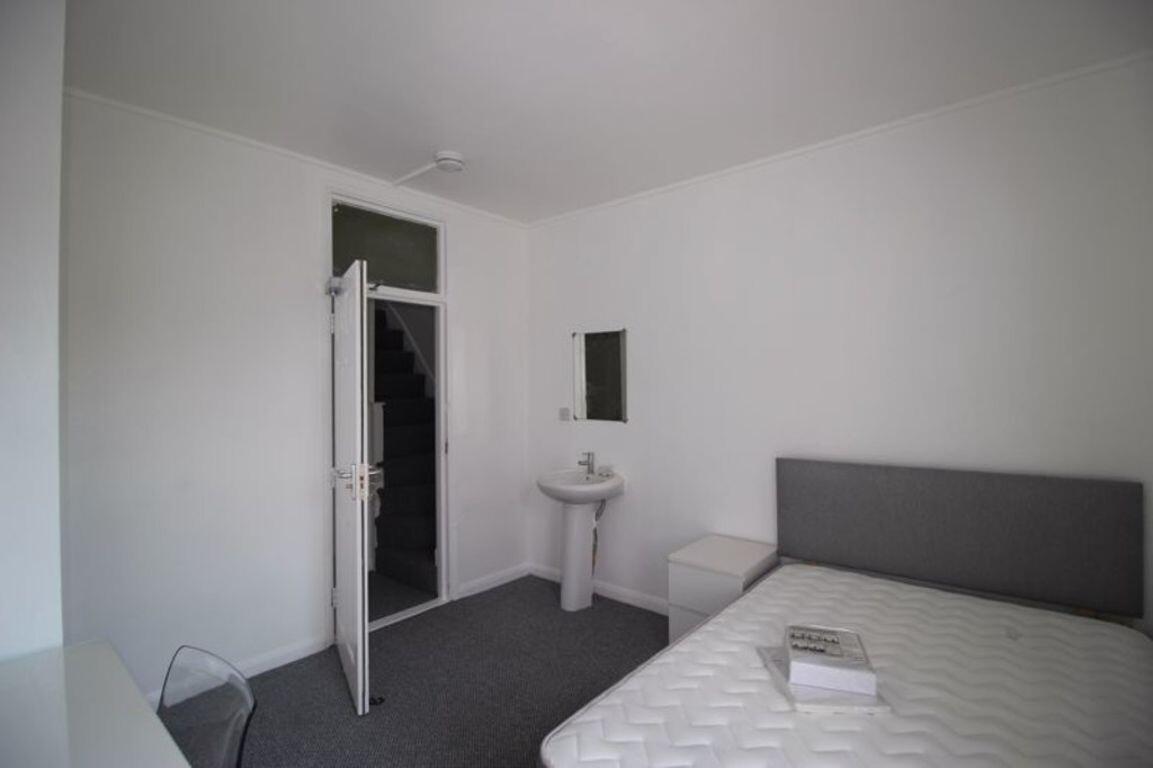 4 bedroom house for rent Bridlington Street, Nottingham, NG7 5BG UniHomes