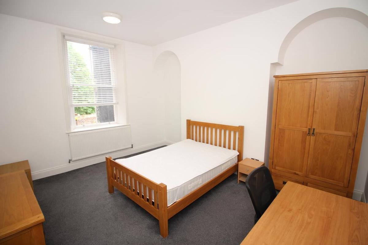 7 bedroom house for rent Summerhill Terrace, Newcastle, NE4 6EB UniHomes