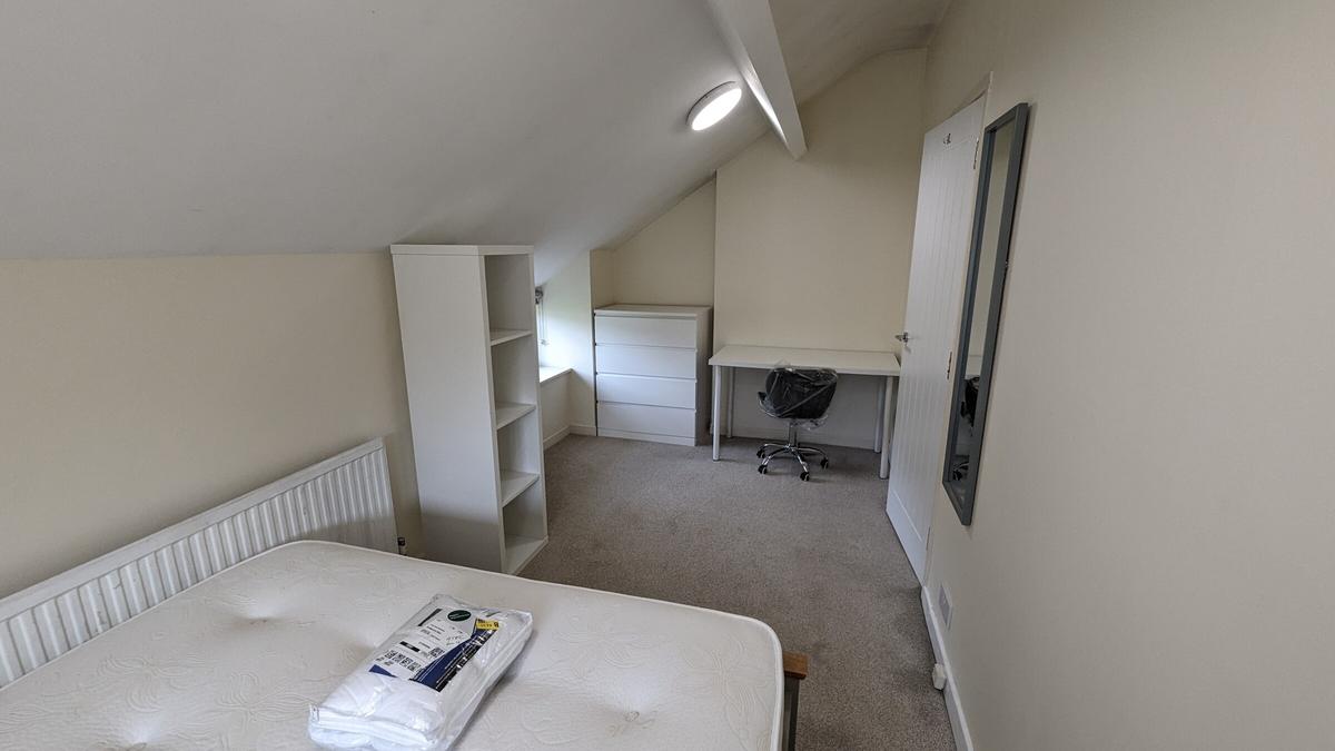 4 bedroom house for rent Twerton Farm Close, Bath, BA2 1BL UniHomes