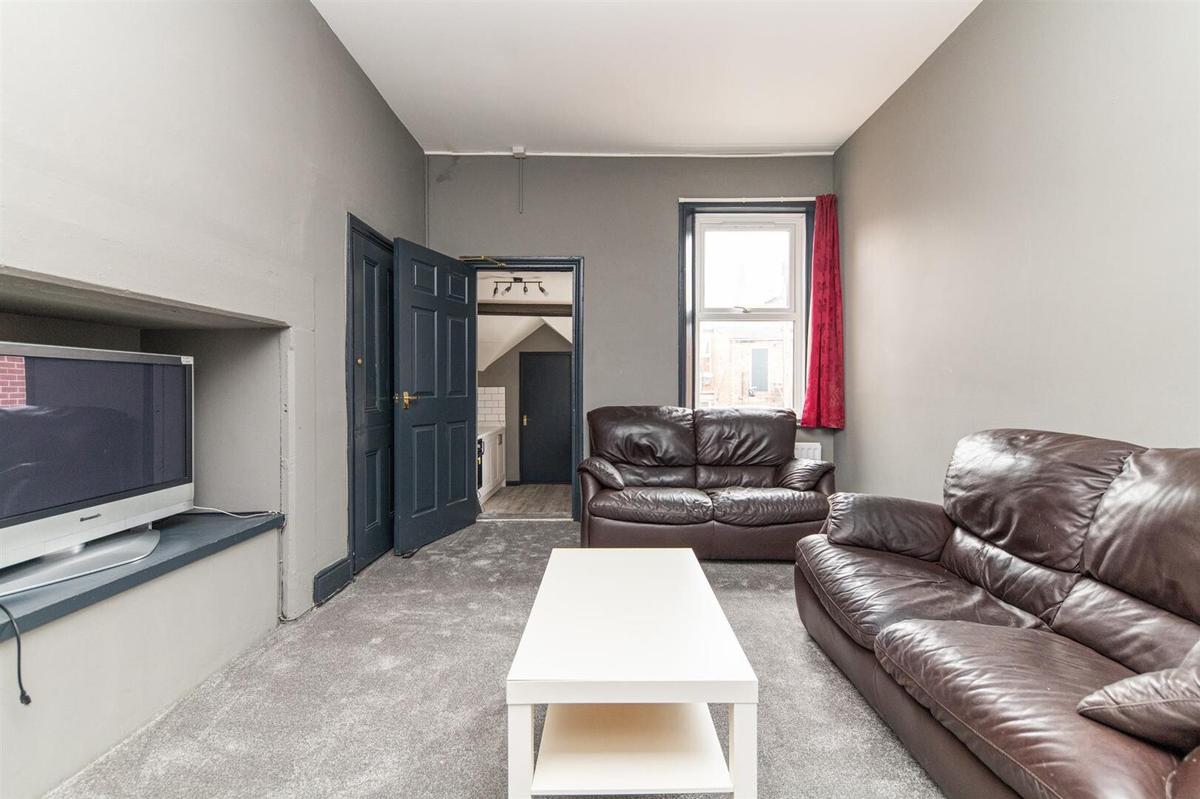 5 bedroom house for rent Helmsley Road, Newcastle, NE2 1RD UniHomes