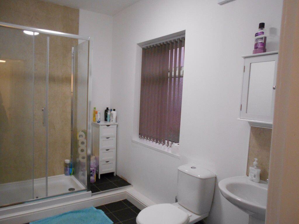 3 bedroom house for rent Lancing Road, Sheffield, S2 4EW UniHomes