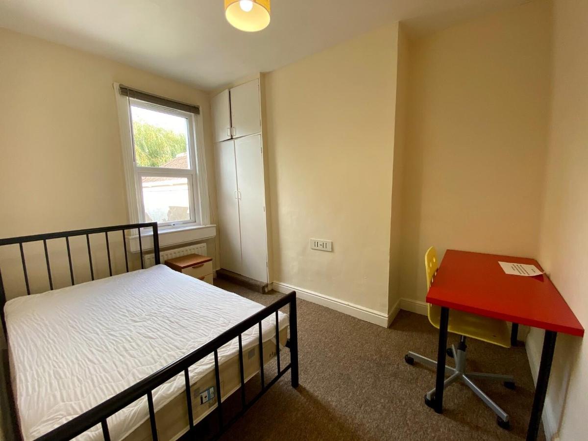 4 bedroom house for rent Malvern Buildings, Bath, BA1 6JX UniHomes