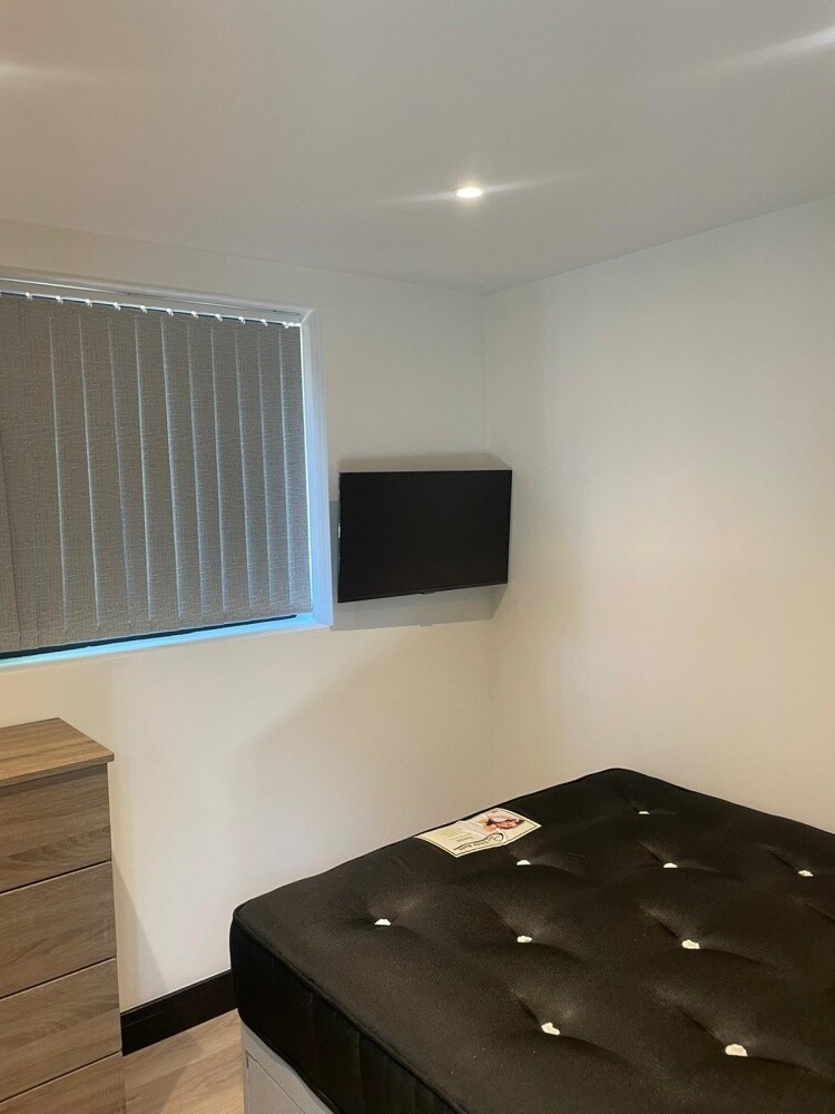 3 bedroom house for rent Tiverton Road Birmingham, B29 6DB UniHomes