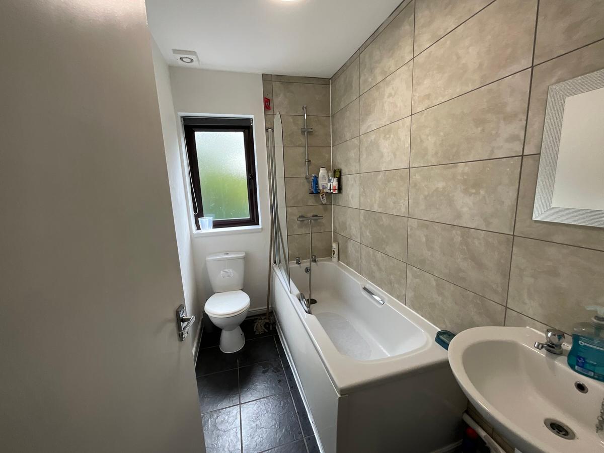 6 bedroom house for rent Beeston Road, Nottingham, NG7 2JQ UniHomes