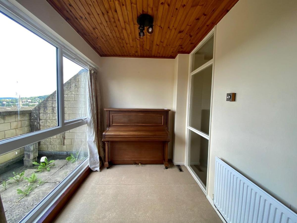 4 bedroom house for rent Calton Gardens, Bath, BA2 4QG UniHomes