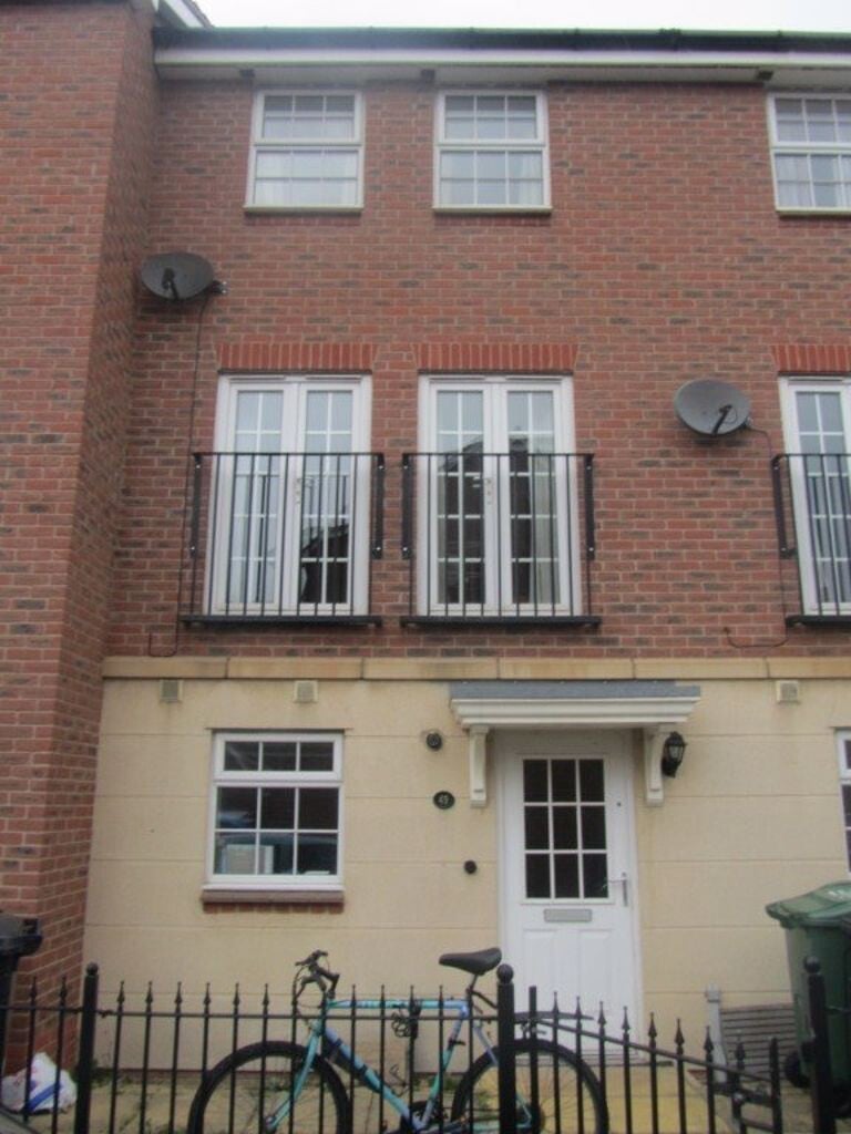 4 bedroom house for rent Kingfisher Way, Loughborough, LE11 3NF UniHomes