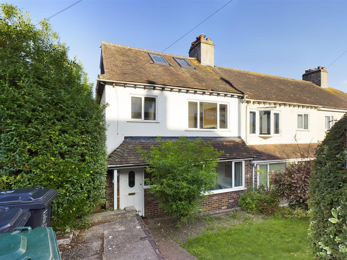 5 bedroom house for rent Bevendean Crescent, Brighton, BN2 4RE UniHomes