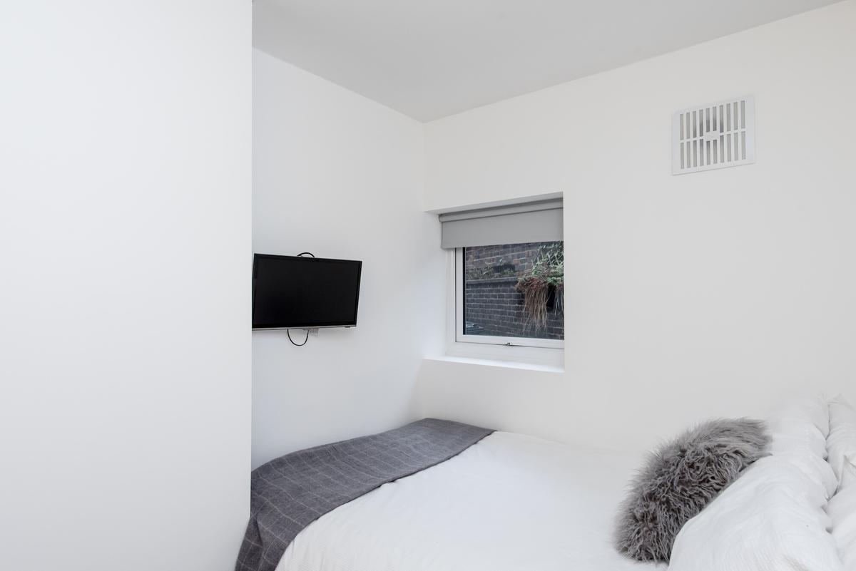 4 bedroom house for rent Stubbs Gate, Keele, ST5 1LU UniHomes