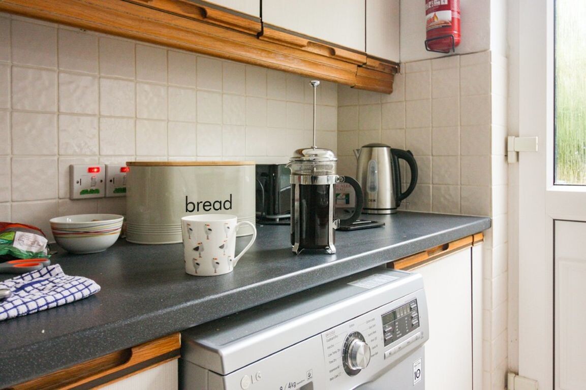 4 bedroom house for rent Alpine Gardens, Bath, BA1 5PB UniHomes