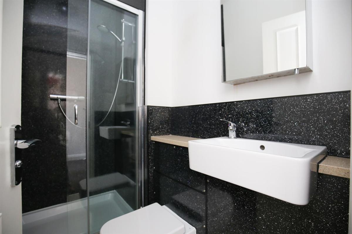 6 bedroom apartment for rent Heaton Road, Newcastle, NE6 5HE UniHomes