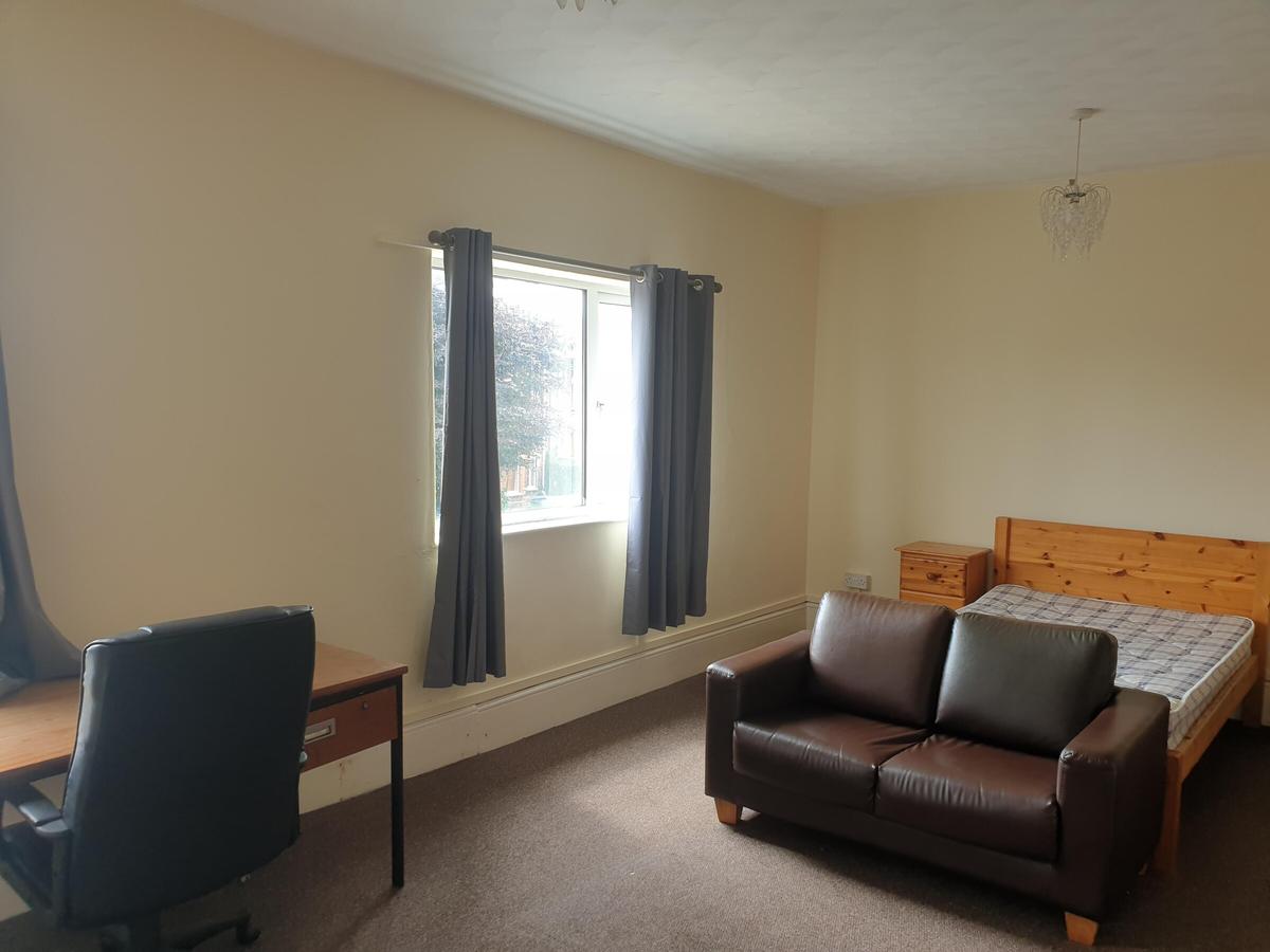 7 bedroom house for rent Alma Road, Southampton, SO14 6UP UniHomes