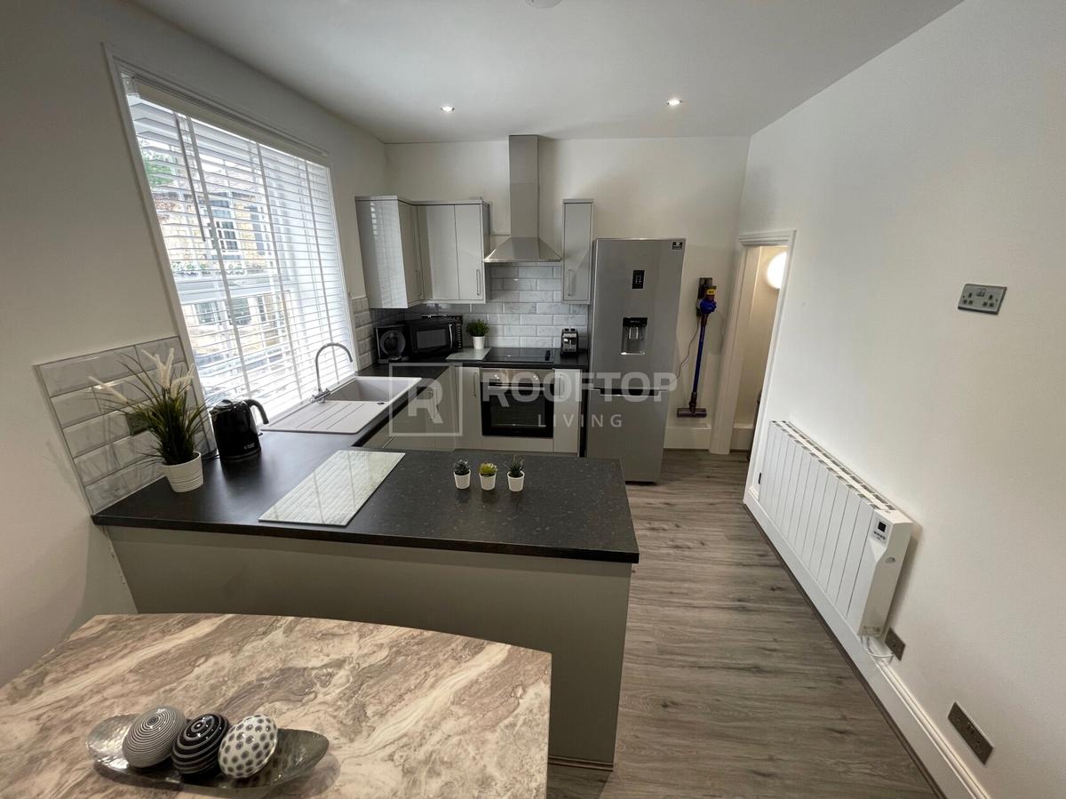 1 bedroom house for rent Otley Road, Leeds, LS6 4BA UniHomes