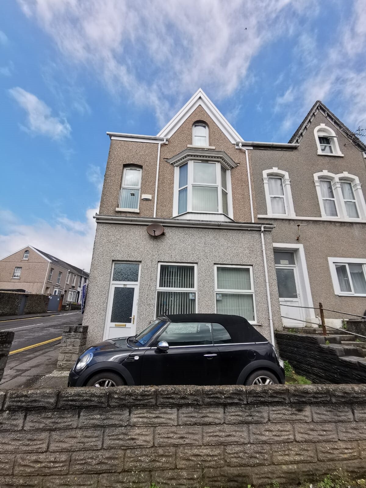 7 bedroom house for rent King Edward Road, Swansea, SA1 4LU UniHomes