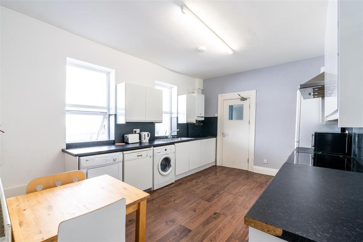 7 bedroom house for rent Chester Crescent, Newcastle, NE2 1DH UniHomes