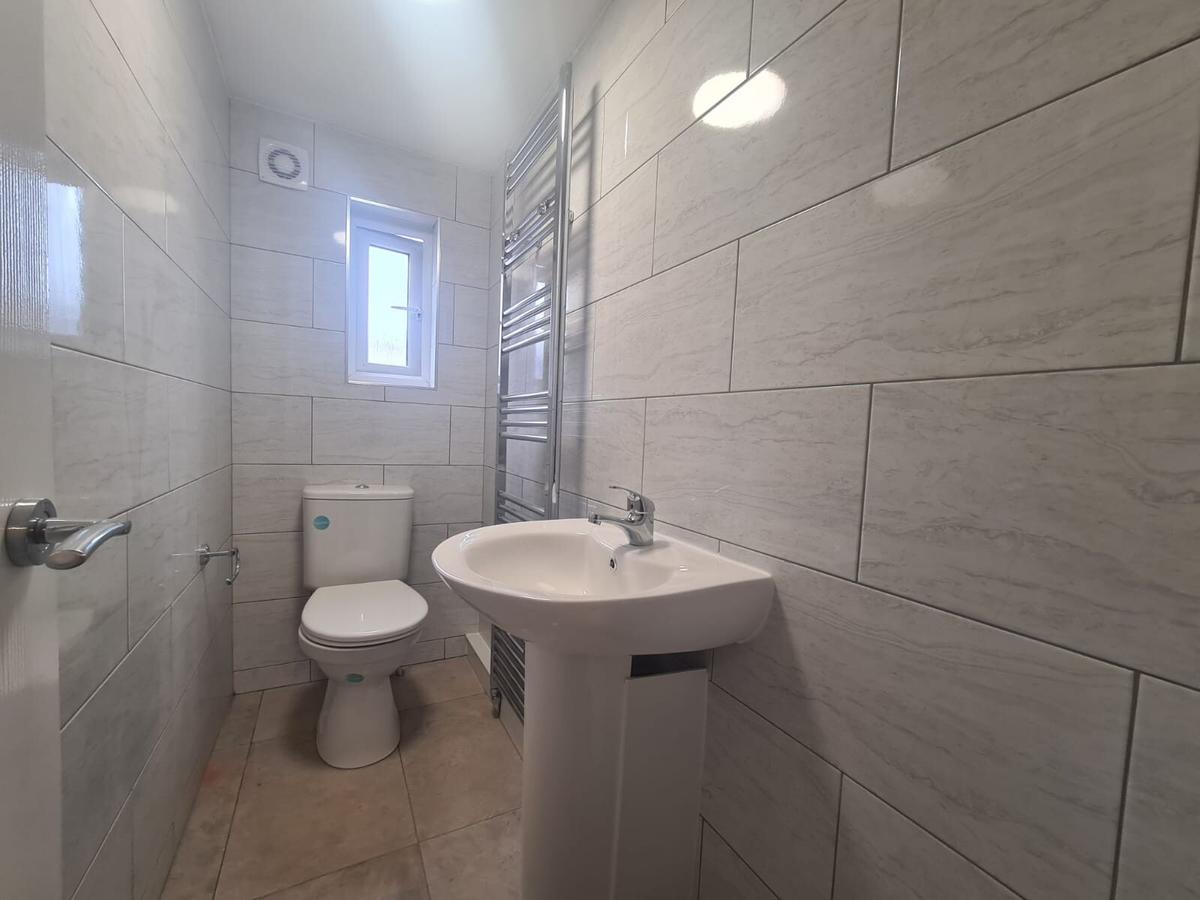 3 bedroom apartment for rent Noster Terrace, Leeds, LS11 8QF UniHomes