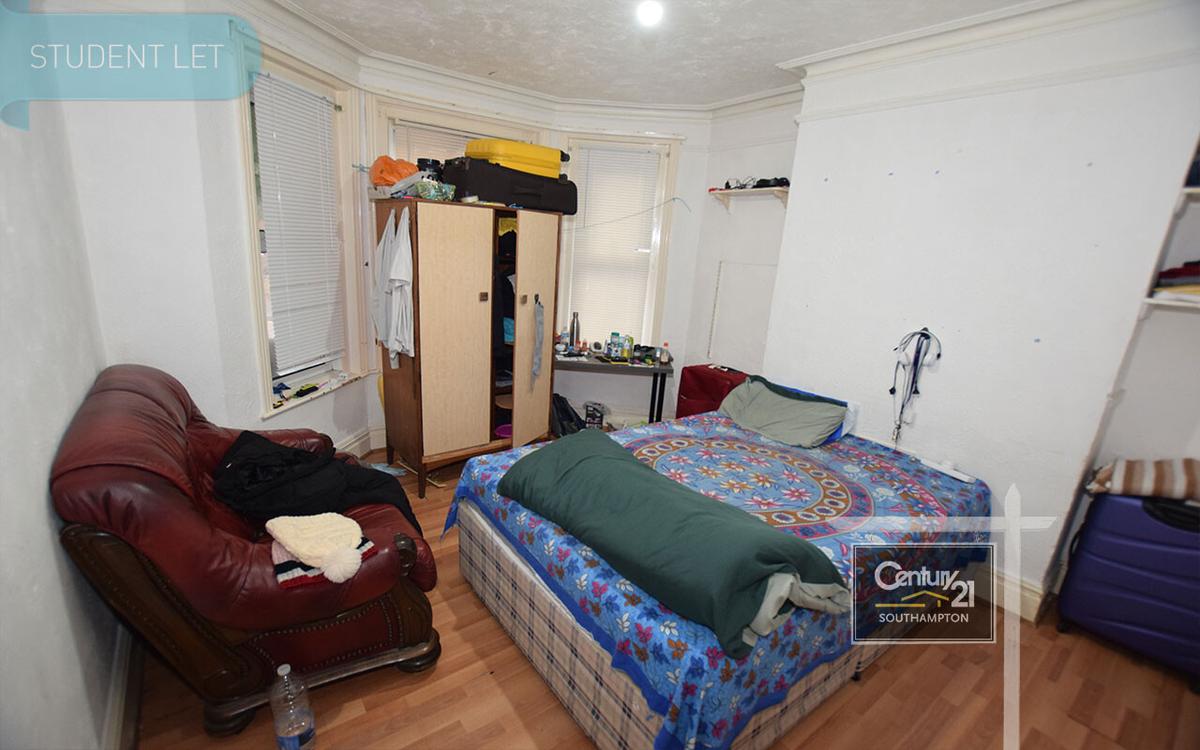 5 bedroom apartment for rent Sandhurst Road, Southampton, SO15 2FU