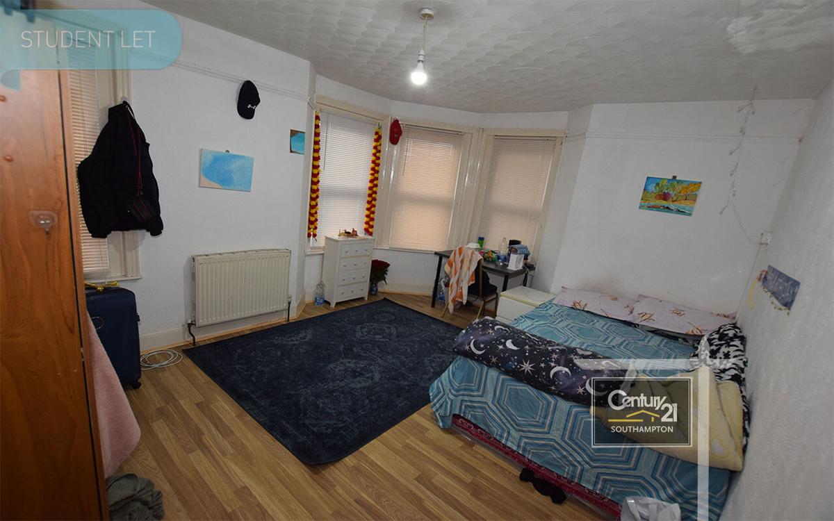 5 bedroom apartment for rent Sandhurst Road, Southampton, SO15 2FU