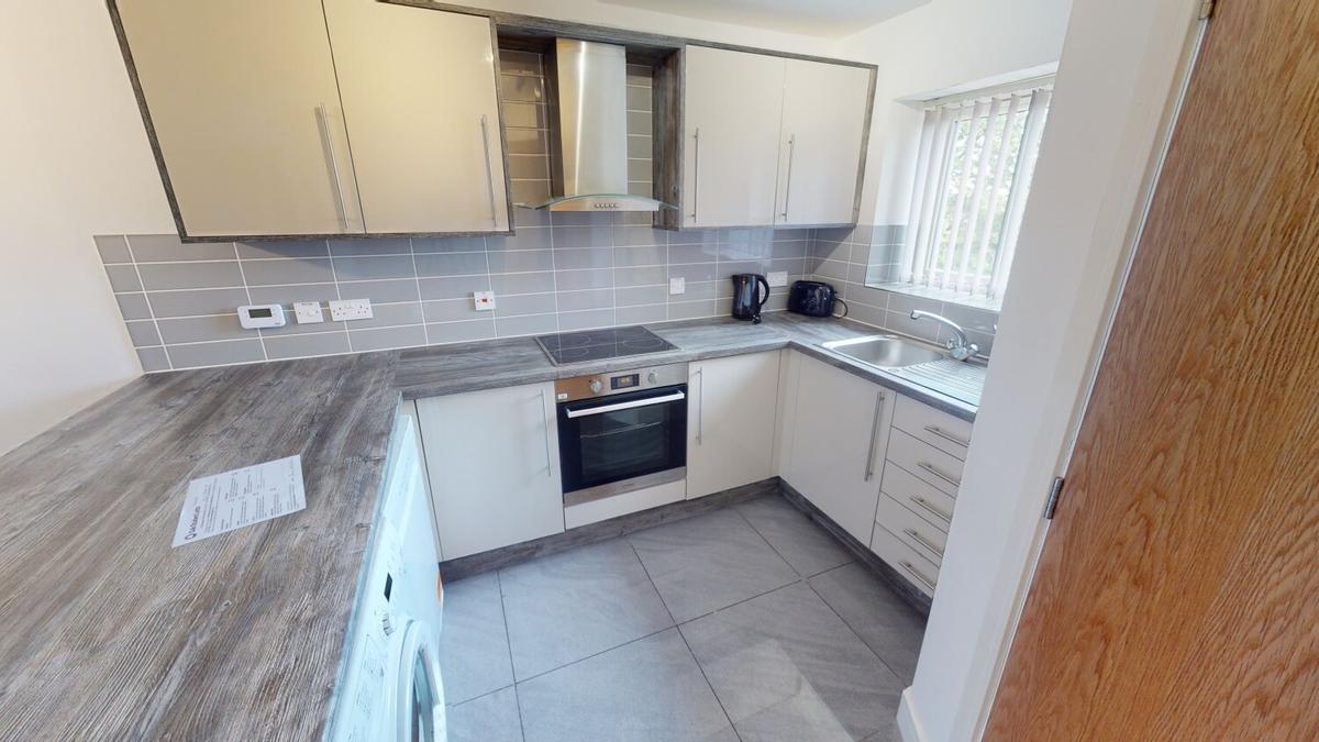 3 bedroom house on 6 Kilbourn Street, City Centre, Nottingham